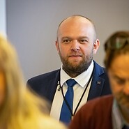 UKE Hosts International Conference on Frequency Coordination in the Fixed Service