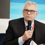 Prezes UKE na konferencji EuroDIG 2024 w Wilnie